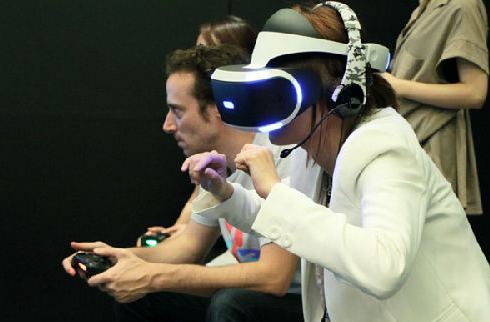 <b>索尼PS VR良心价格 配件销量暴涨1000%</b>
