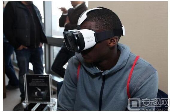 <b>这样看NBA比赛是不是更爽？BigLook360及Gear VR使用VR技术拍摄了奥斯卡红毯</b>