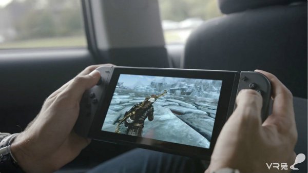 任天堂发布新一代游戏主机Nintendo Switch 主机掌机一体化设计