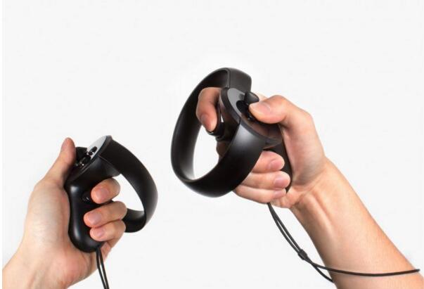 <b>外媒评测Oculus Touch：绝对值得拥有的VR手柄</b>
