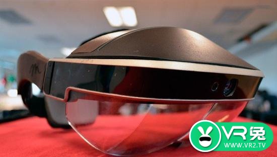 Meta 2 AR眼镜开发套件即将恢复1495美元的价格