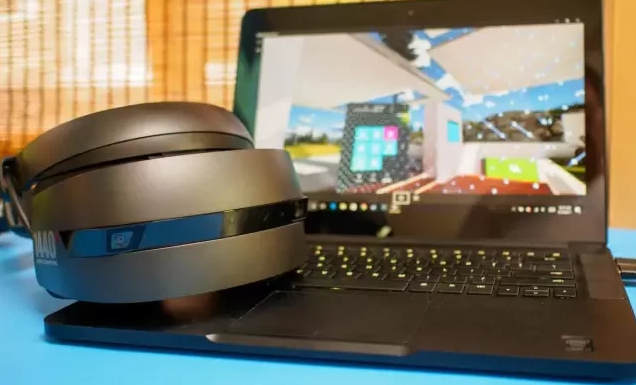 微软开始收割VR领域 VR头盔联合Steam祭出重磅组合拳
