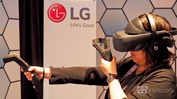 <b>LG发布高端VR设备LG UltraGear VR或18年发布</b>