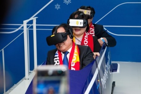 2018平昌冬奥会开放VR有舵雪橇体验：现场官员表示真假难辨