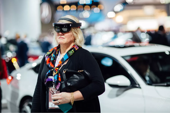 <b>本田用HoloLens举办AR车展：可能是迄今最落地的AR案例</b>