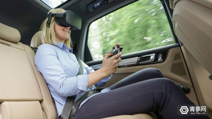 保时捷与Holoride合作，未来或提供车载VR娱乐系统