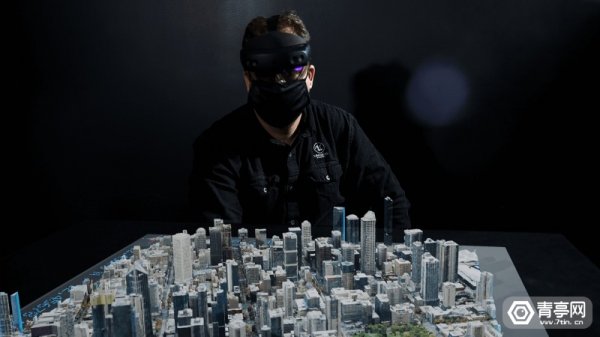<b>Epic发布免费AR地理空间可视化应用 支持HoloLens 2头显</b>